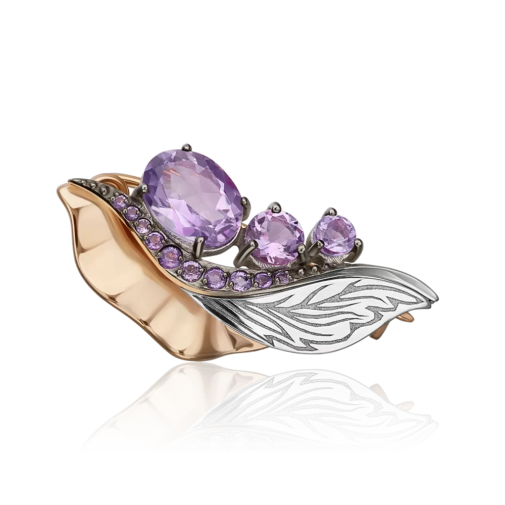Брошь «Стихия Воздуха» из комбинированного золота с аметистами 04-0289-00-203-1111