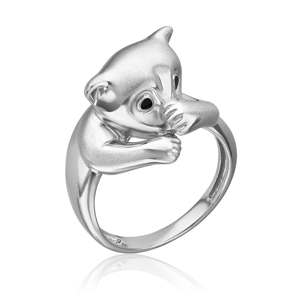 Кольцо «Белый медведь» из серебра с эмалью 01-5703-00-000-0200